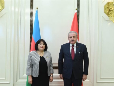 Sahibə Qafarova Şentopa məktub göndərdi