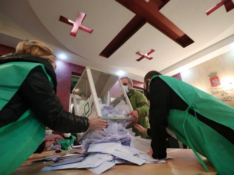 Gürcüstanda seçici fəallığı AÇIQLANDI