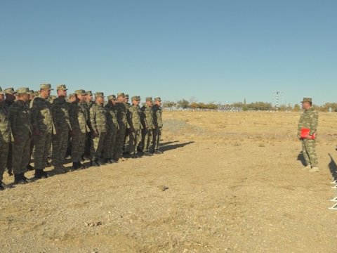 Naxçıvan Qarnizonunun TOPLANTISI