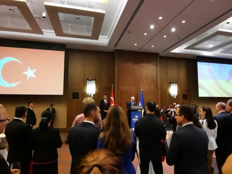 Rəsmi Kiyev: Gücümüzün artırılmasında Türkiyənin böyük xidməti var