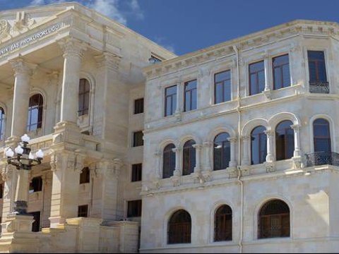 3 Baş prokuror Bakıda...