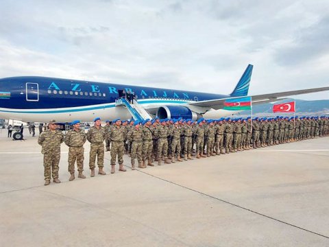 Hərbçilərimiz Vətənə döndü