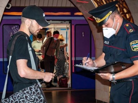 Polis metroda nəzarəti gücləndirdi