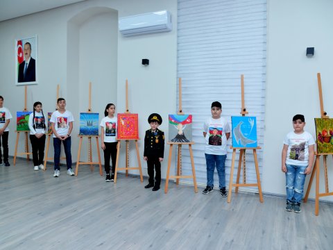 Şəhid övladlarının rəsm əsərləri nümayiş etdirilib
