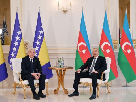 İlham Əliyev Bosniya və Herseqovinanın rəhbəri ilə görüşdü