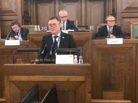 Deputatlar Baltik Assambleyasının sessiyasında