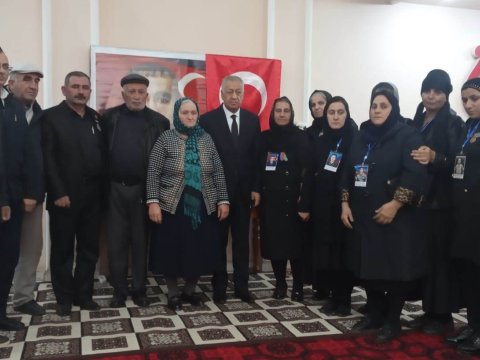 Deputat şəhidin anım günündə