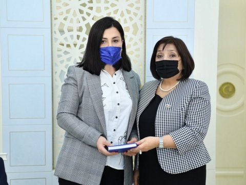 Cəbrayıl Dövlətzadənin anasına Milli Məclisdə iş VERİLDİ