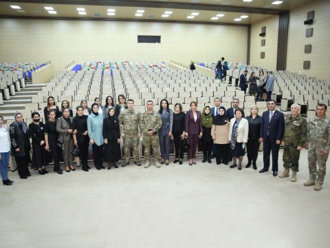 Bakı Ali Neft Məktəbində Zəfər Günü