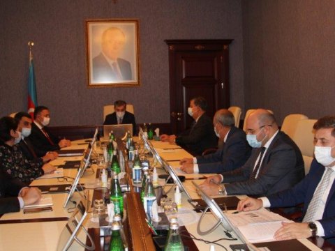 Palata gələn ilin büdcəsinə RƏY VERDİ