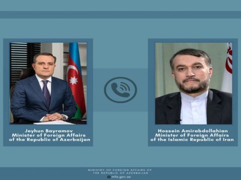 Ceyhun Bayramov iranlı həmkarına zəng vurdu