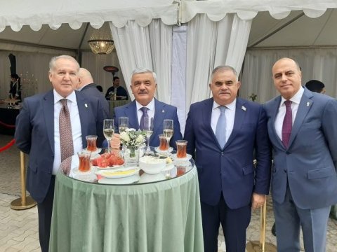 Deputatlar Zəfərimizi xarici ölkə parlamentarilərilə qeyd edir - FOTOLAR