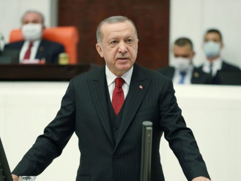 Ərdoğan Azərbaycanı TƏBRİK ETDİ