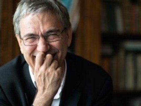 Orxan Pamuk Atatürkü təhqir iddiası ilə istintaqa ÇAĞIRILDI