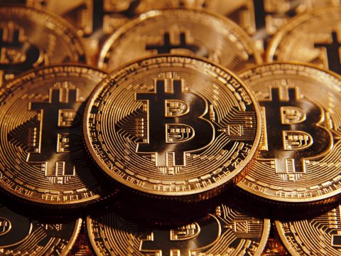 Bitkoin ən yüksək qiymətə çatdı