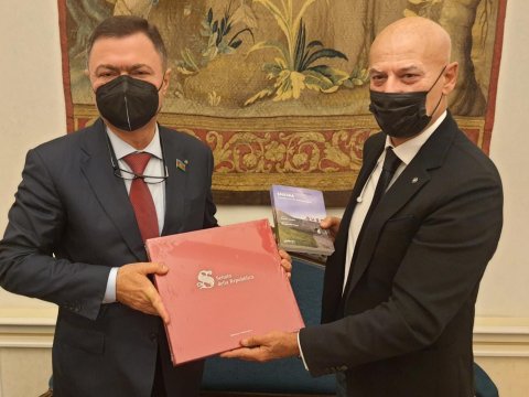 İtaliya Parlamentində azad olunmuş ərazilərlə bağlı müzakirələr aparılıb