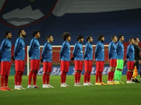 Azərbaycan və Lüksemburqun start heyətləri