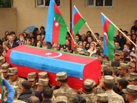 I Qarabağ müharibəsi şəhidlərinin ailə üzvlərinin kreditləri SİLİNSİN