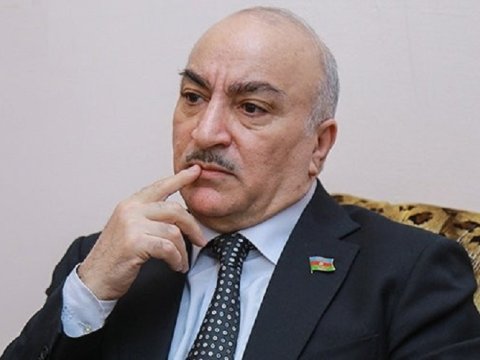 Deputat sərt çıxış etdi, qohumunu polis SAXLADI