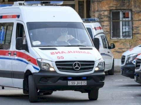 Güclü küləkdə xəsarət alanların sayı 18-ə ÇATDI