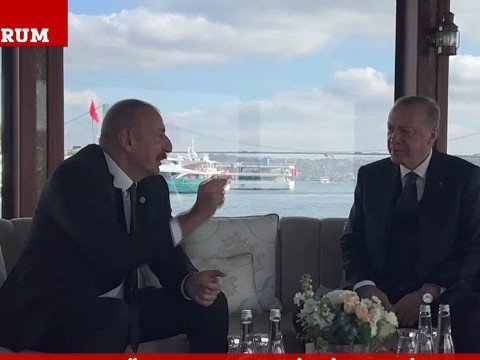İlham Əliyev və Ərdoğan arasında səmimi söhbət - VİDEO