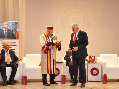 Şamil Ayrıma Kooperasiya Universitetin “Fəxri professor”adı verildi