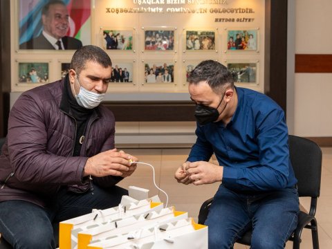 “AzerGold”dan görmə məhdudiyyətli insanlara dəstək