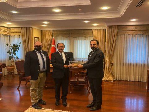 Türkiyəli həkimlər “Türkovac”la əlaqədar Azərbaycana GƏLDİ