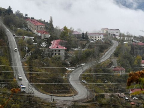 Yeni reallıqlardan narahat olanlar var