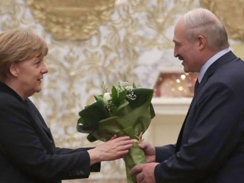 Merkel Lukaşenko ilə yenidən DANIŞDI