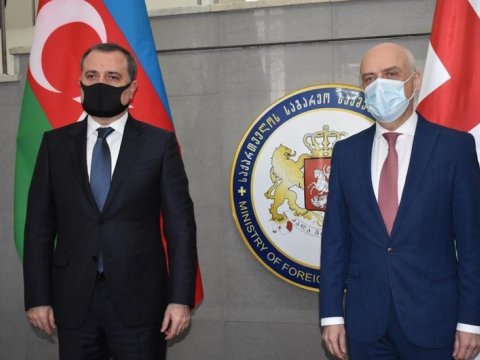 Gürcüstanın XİN rəhbəri Ceyhun Bayramov və  Ararat Mirzoyanla görüşüb