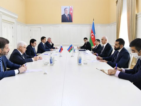 Şahin Mustafayev Rusiya şirkətlərinin rəhbərliyi ilə görüşdü