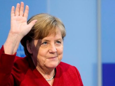 Angela Merkel almanları qəzəbləndirdi