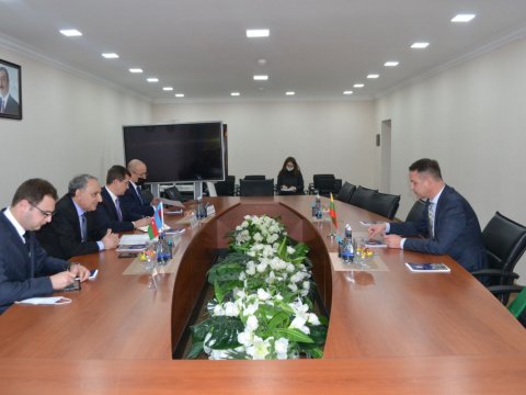 Baş prokuror Litva səfiri ilə görüşdü - FOTO