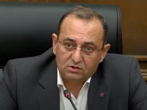 Erməni deputat Paşinyanı dövlətə xəyanətdə İTTİHAM ETDİ