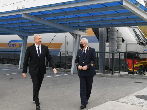 İlham Əliyev lokomotiv deposunun AÇILIŞINDA