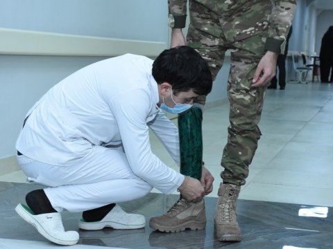 160 qazi son nəsil protezlə təmin edilib