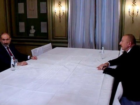 İrəvan liderlərin Brüssel görüşünə razılıq verib