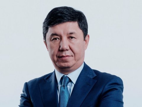 Sabiq baş nazirin ölkədən çıxışına QADAĞA