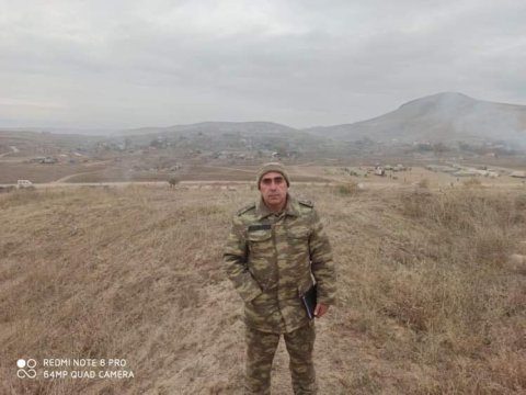 “Axşamlar yeşiyin üstündə elə yuxulayırdıq ki, sanki taxtda uzanmışıq” - Döyüşçü müəllim