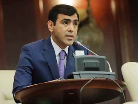 Deputat Anar Məmmədov: 220 manat kirayə pulu almamışam