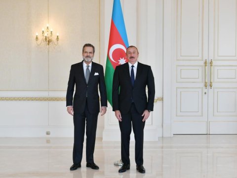 Prezident daha bir ölkənin səfirini qəbul etdi - FOTO