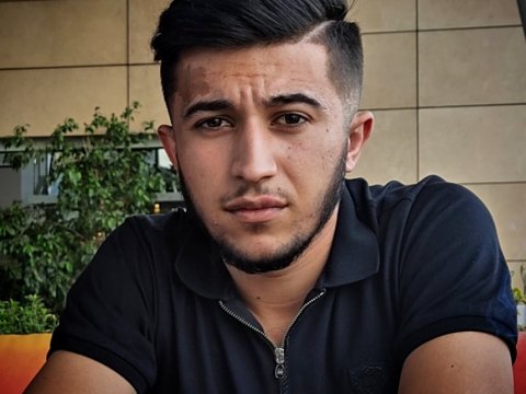 Vətən Müharibəsinin xoş avazlı iştirakçısı ofisiant işləyir - VİDEO