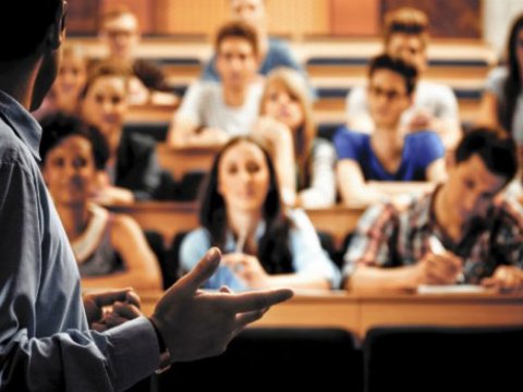 Əcnəbi tələbələrin Azərbaycana girişində problem var?