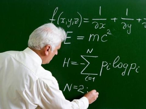 Azərbaycanda çalışan xarici professorların SAYI