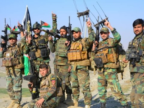 İŞİD-in 80 silahlısı “Taliban”a təslim olub