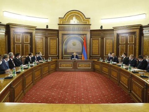 Paşinyan Zəngəzurun rəhbərlərini TOPLADI - Sərhədlərin delimitasiyasından danışdı 