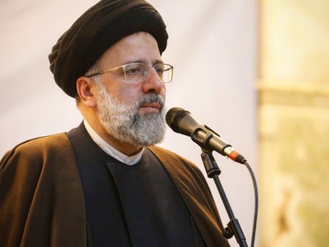 İran Prezidenti Türkmənistana gedir