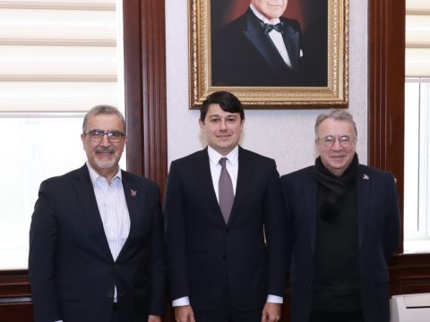 Komitə sədri dünya şöhrətli azərbaycanlı alimlərlə görüşüb