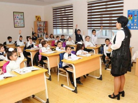 2 məktəbdə əyani dərslər BƏRPA EDİLDİ